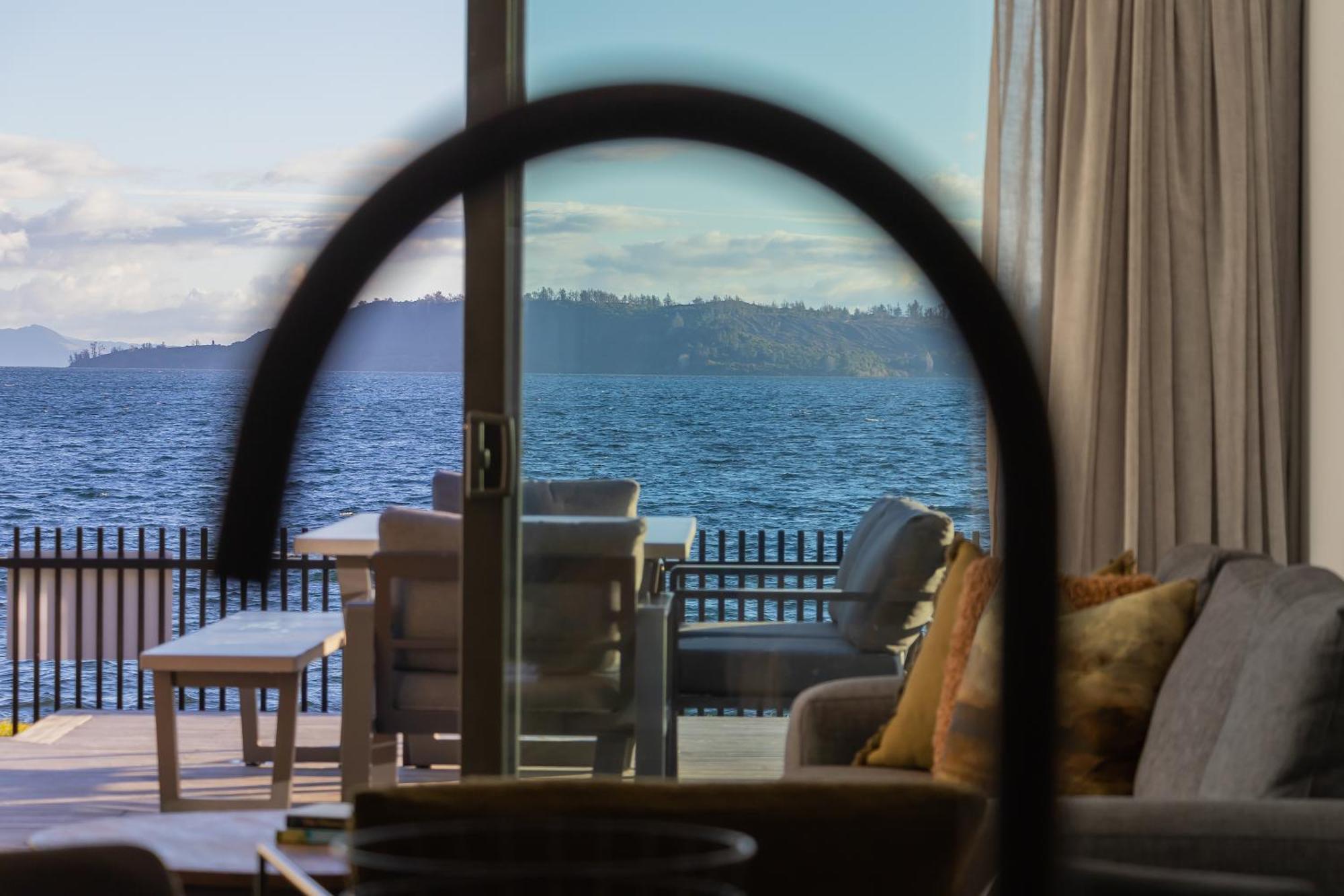 Absolute Lakefront House Taupo Luaran gambar