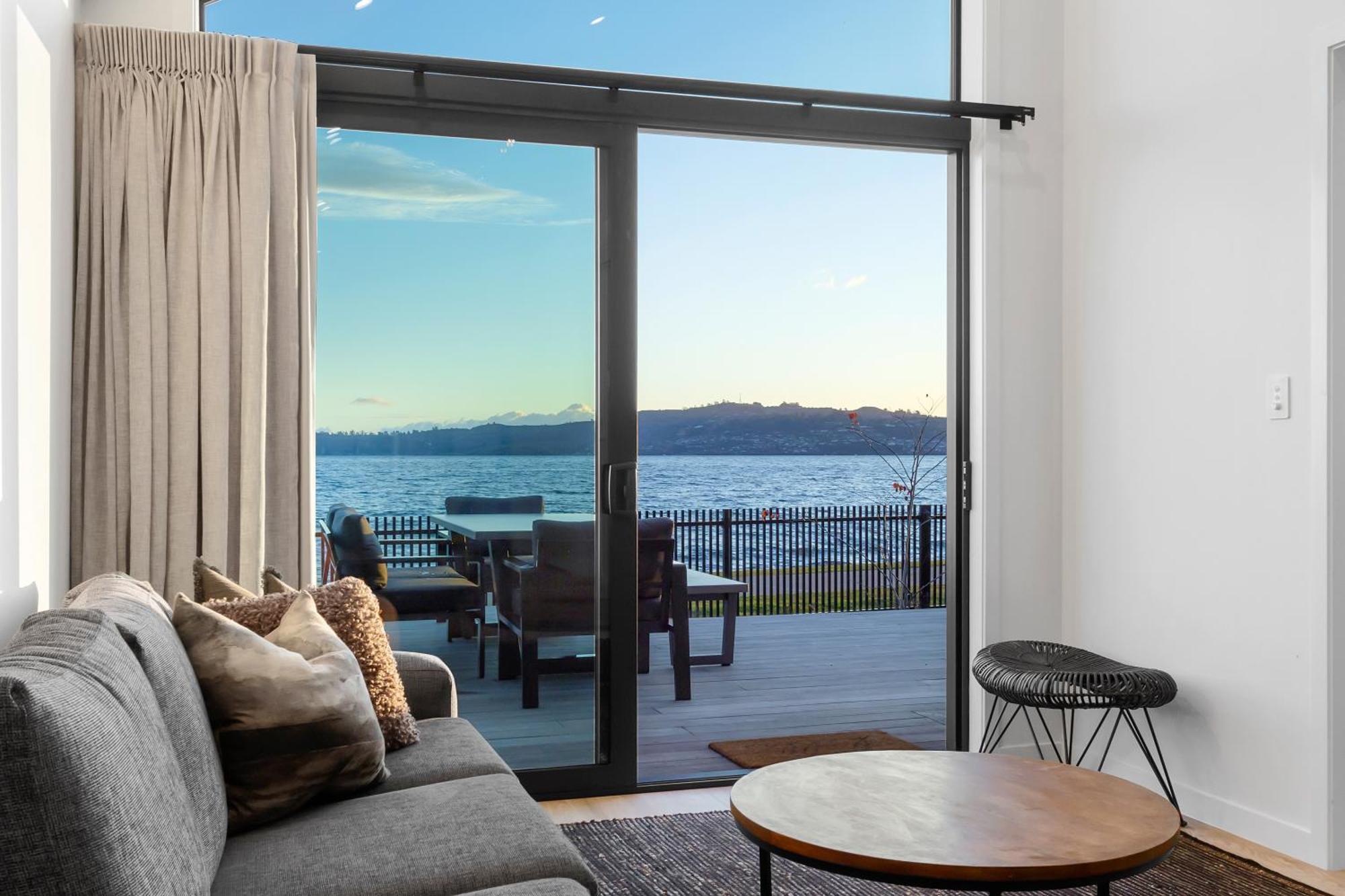 Absolute Lakefront House Taupo Luaran gambar